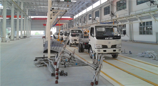 <a href=http://m.m9m10.cn/ssc target=_blank class=infotextkey>灑水車</a>圖片