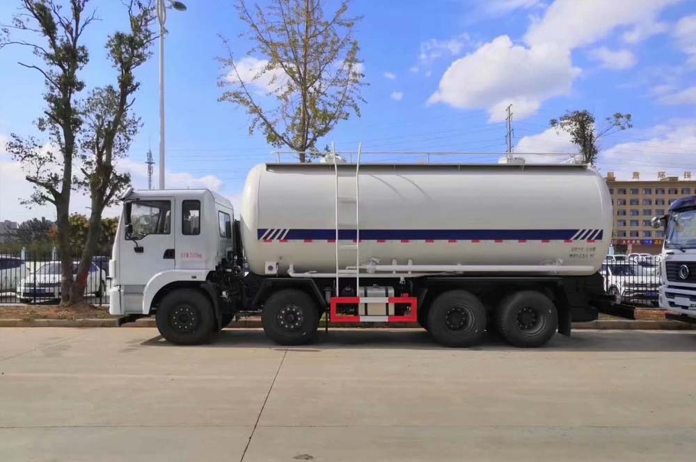 東風(fēng)國五隨專25方粉塵物料散裝水泥運(yùn)輸車圖片3