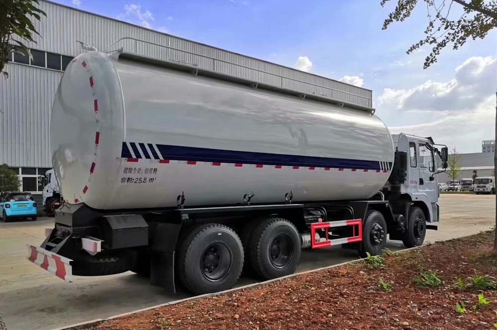 東風(fēng)國五隨專25方粉塵物料散裝水泥運(yùn)輸車圖片5